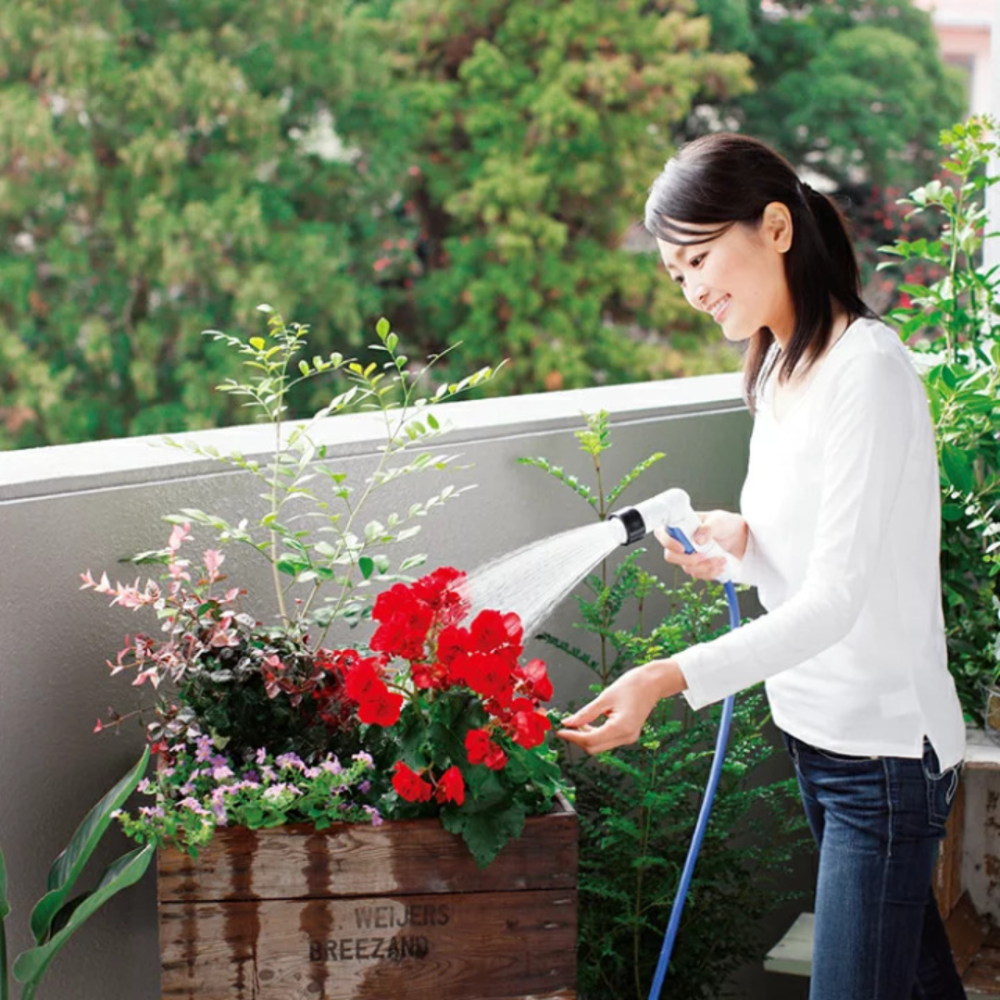 Vòi tưới cây Compact Nozzle Takagi 3