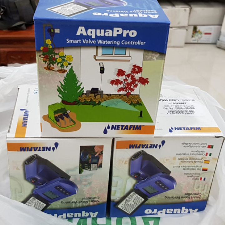 Đồng hồ hẹn giờ tưới nước tự động Aquapro Netafim 2
