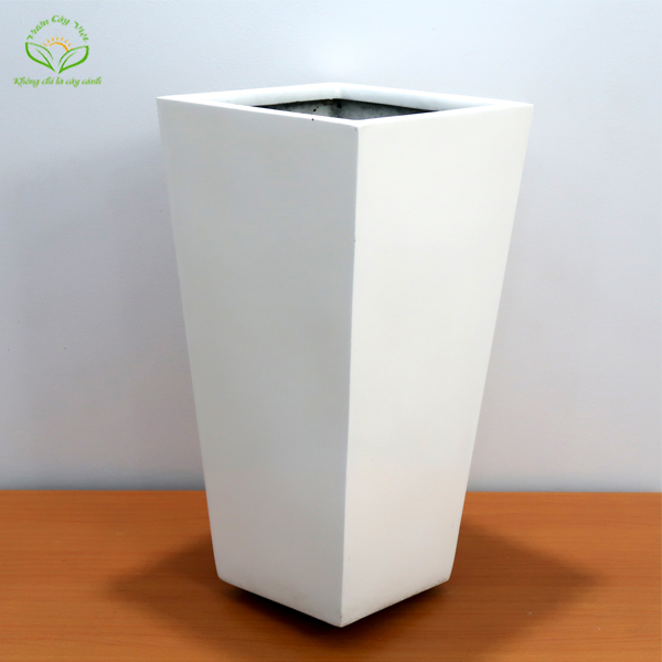 Chậu composite trụ vuông vát – CP002