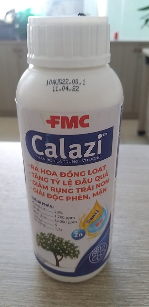 Phân Bón Lá Trung - Vi Lượng Calazi Canxi Bo 500ml (Chai)