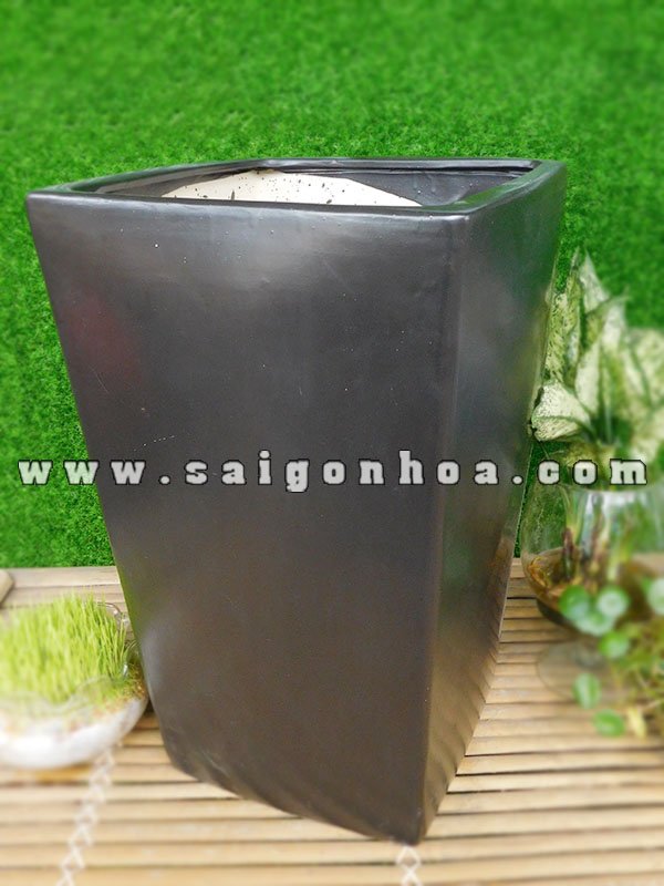 Chậu Sứ Vuông Đen Lớn L1