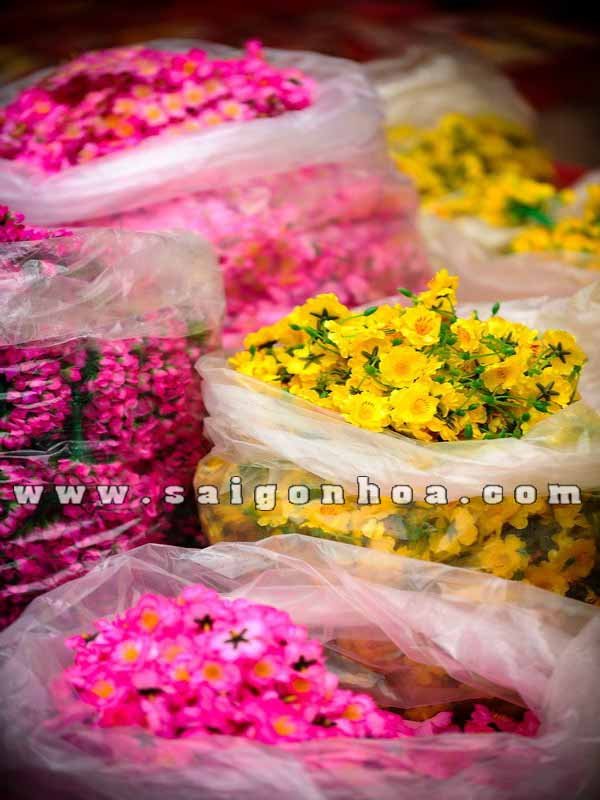 Hoa Mai, Hoa Đào Trang Trí Cành Cây Ngày Tết