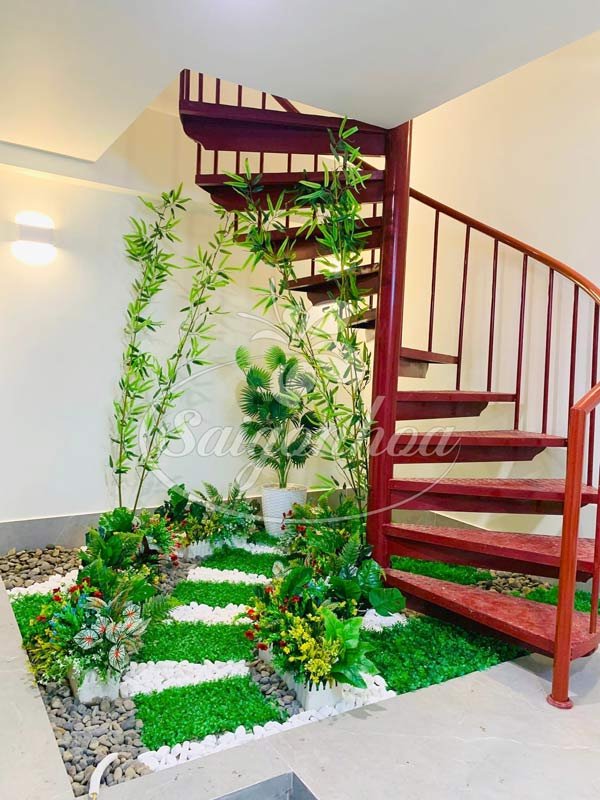Tiểu Cảnh Chân Cầu Thang 02