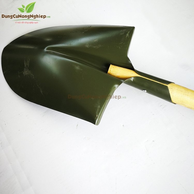 Xẻng làm vườn cán gỗ 120cm HM616