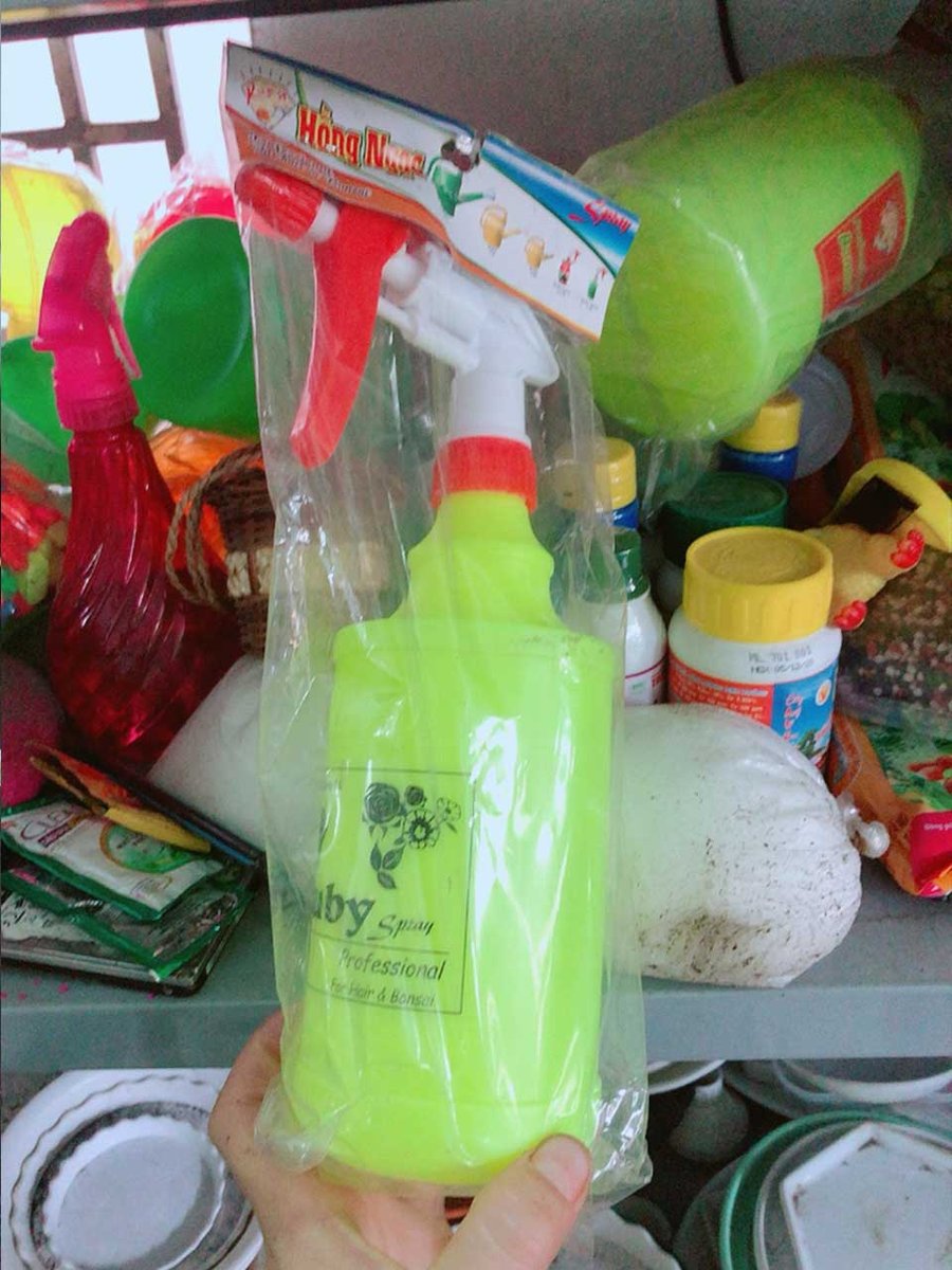 Bình Tưới Mẫu 001