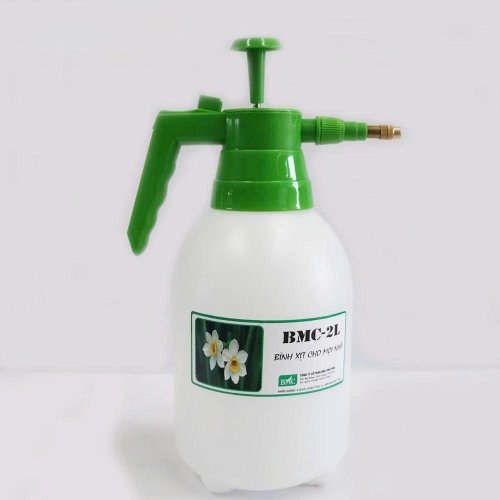 (BBLK) BÌNH XỊT TAY BMC 2L
