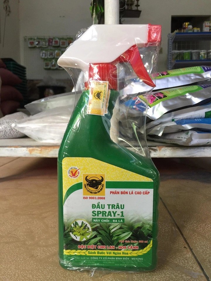 Phân bón lá đầu trâu kích ra lá và chồi SPRAY 1 – 500ml – Bình điền 3