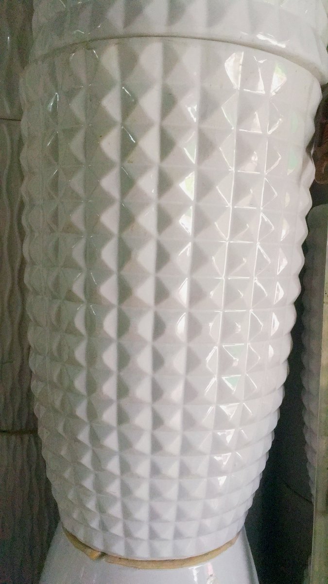 chậu sứ Kim cương 2