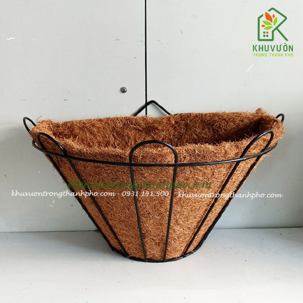 Chậu xơ dừa treo tường 2