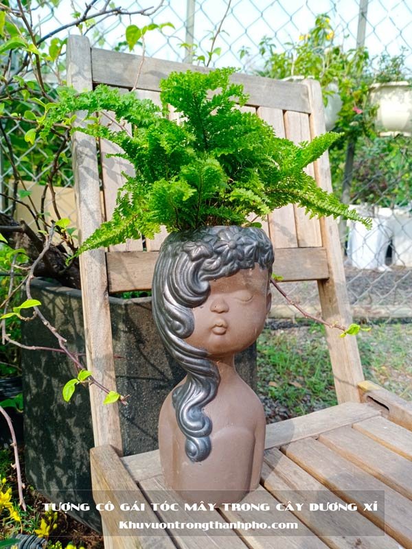 Chậu Đất Nung Cô Gái Tóc Mây 2