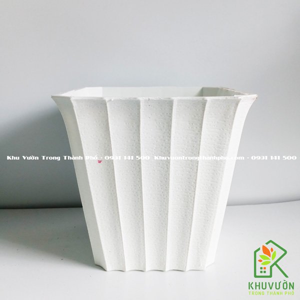 Chậu Nhựa Khía Vuông