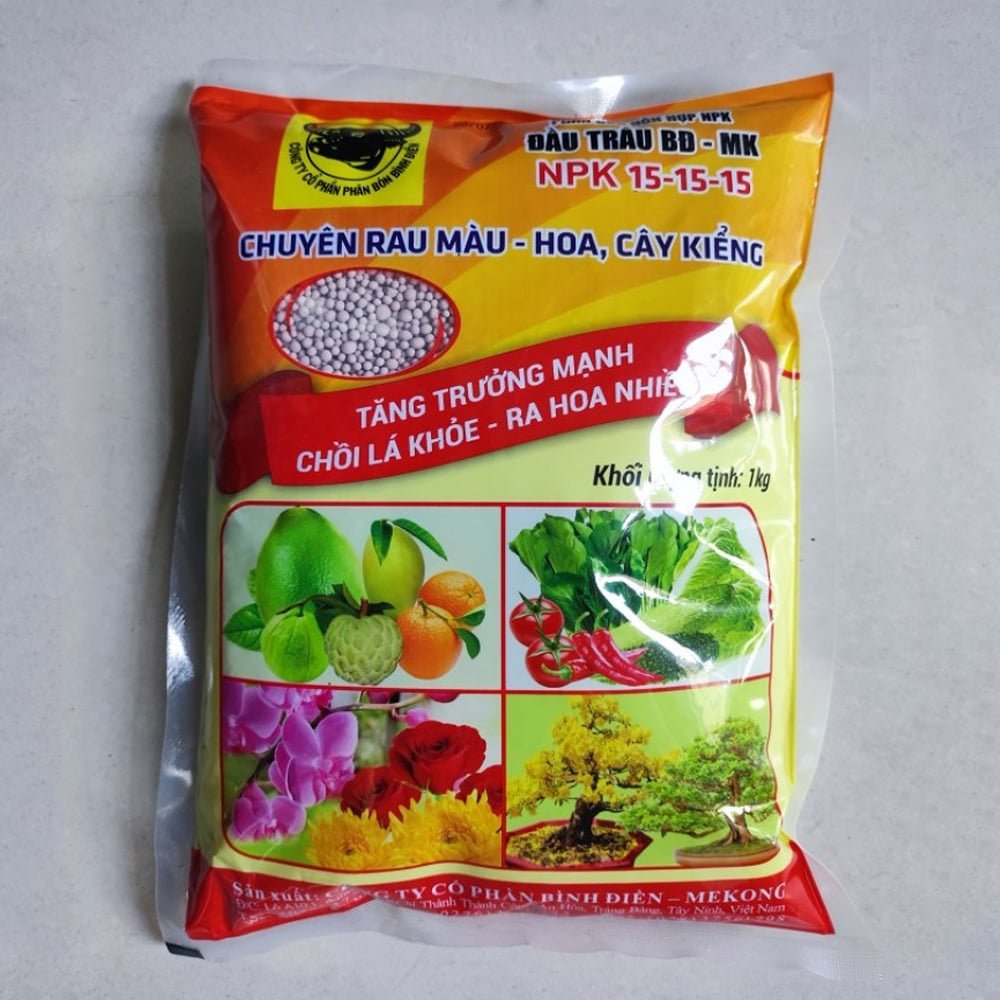 Phân bón đầu trâu NPK 15-15-15 tăng trưởng mạnh, chồi lá khỏe, ra hoa nhiều – Gói 1kg 3