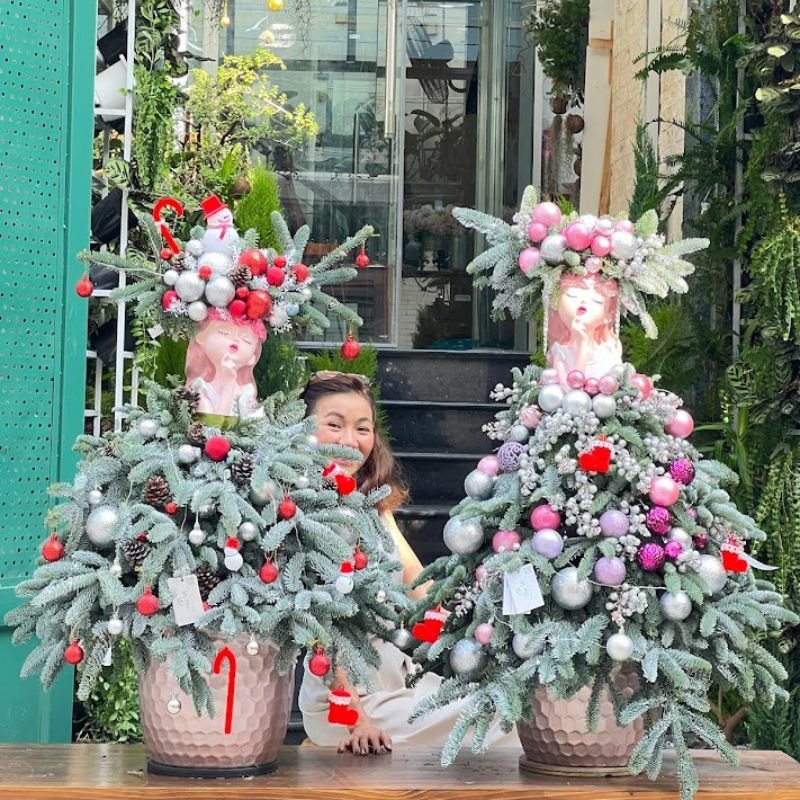 Cây Thông Noel Đẹp Độc Đáo- Bình Hoa Cô Gái Kết Từ Cành Thông Nhập Khẩu Đan Mạch 3