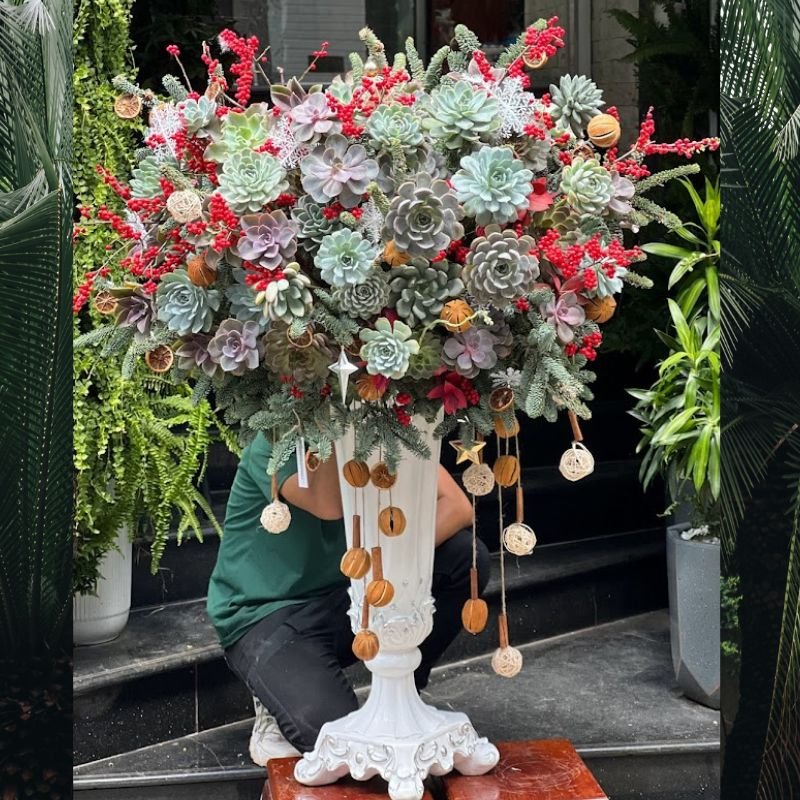 Cây Thông Noel Khổng Lồ Từ Hoa Sen Đá Mix Đào Đông Cao Cấp 2