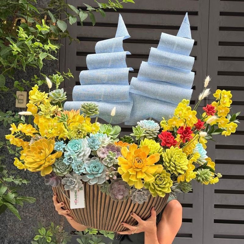 Hoa Chúc Mừng Khai Trương Hồng Phát: Thuyền Hoa Sen Đá Mix Lan Mini Vàng Chủ Đạo 2