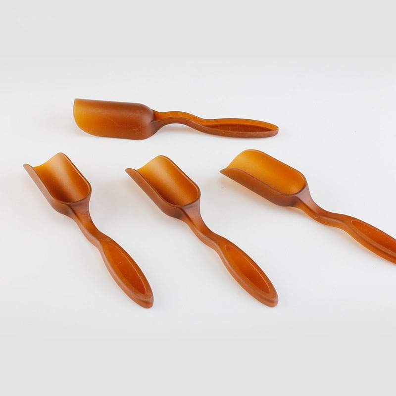 Muỗng xúc đất 2