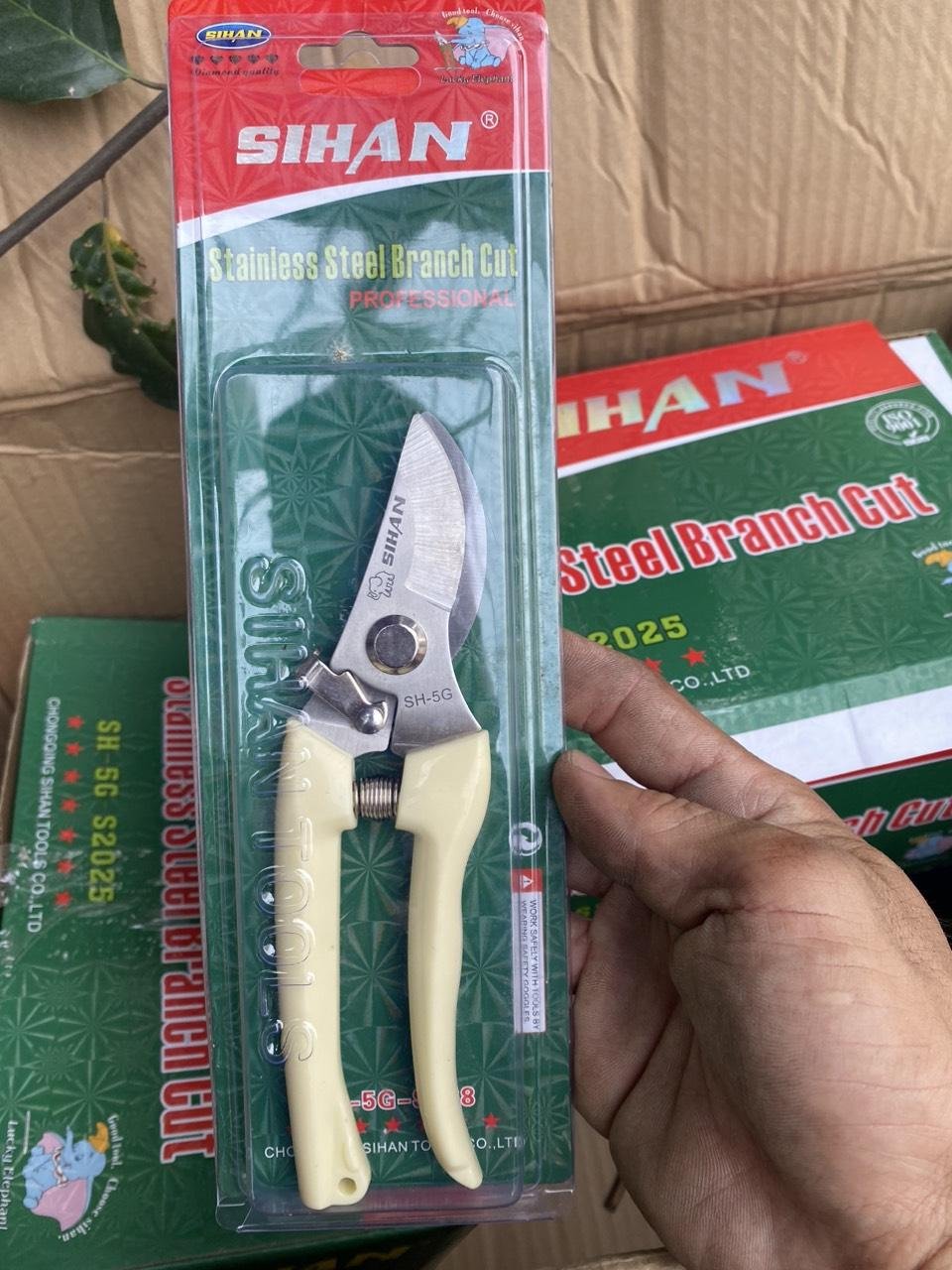 Kéo cắt cành làm vườn trắng cong 3