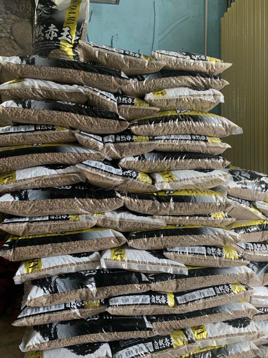 ĐẤT NUNG AKADAMA Nhật Bản gói 1kg 2
