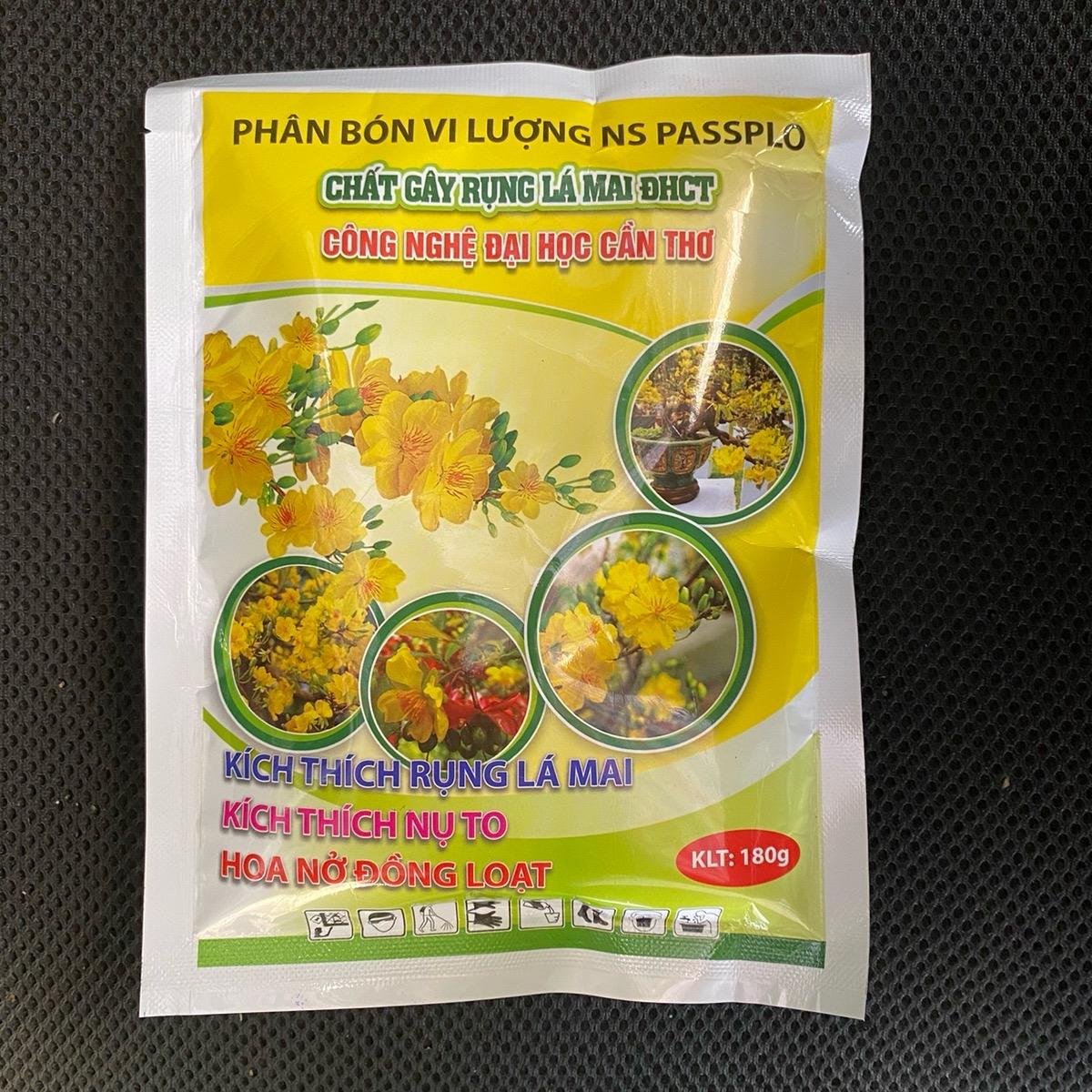 Phân bón vi lượng Chất gây rụng lá Mai vàng ĐHCT gói 180gam pha 10 lít nước 3