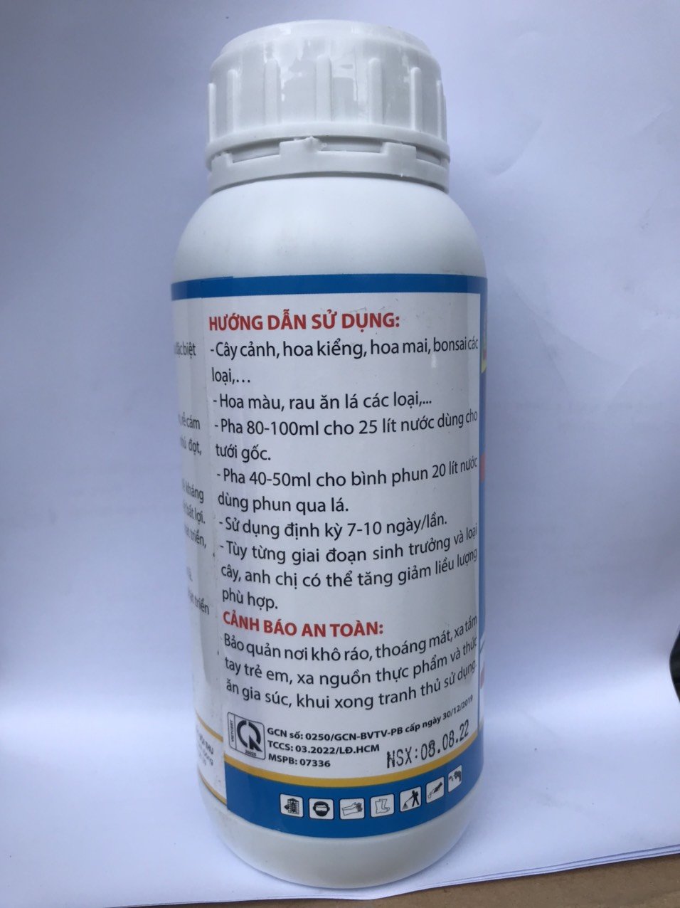 Phân bón Siêu Lân Kẽm USA biến vàng thành xanh chai 500ml 2