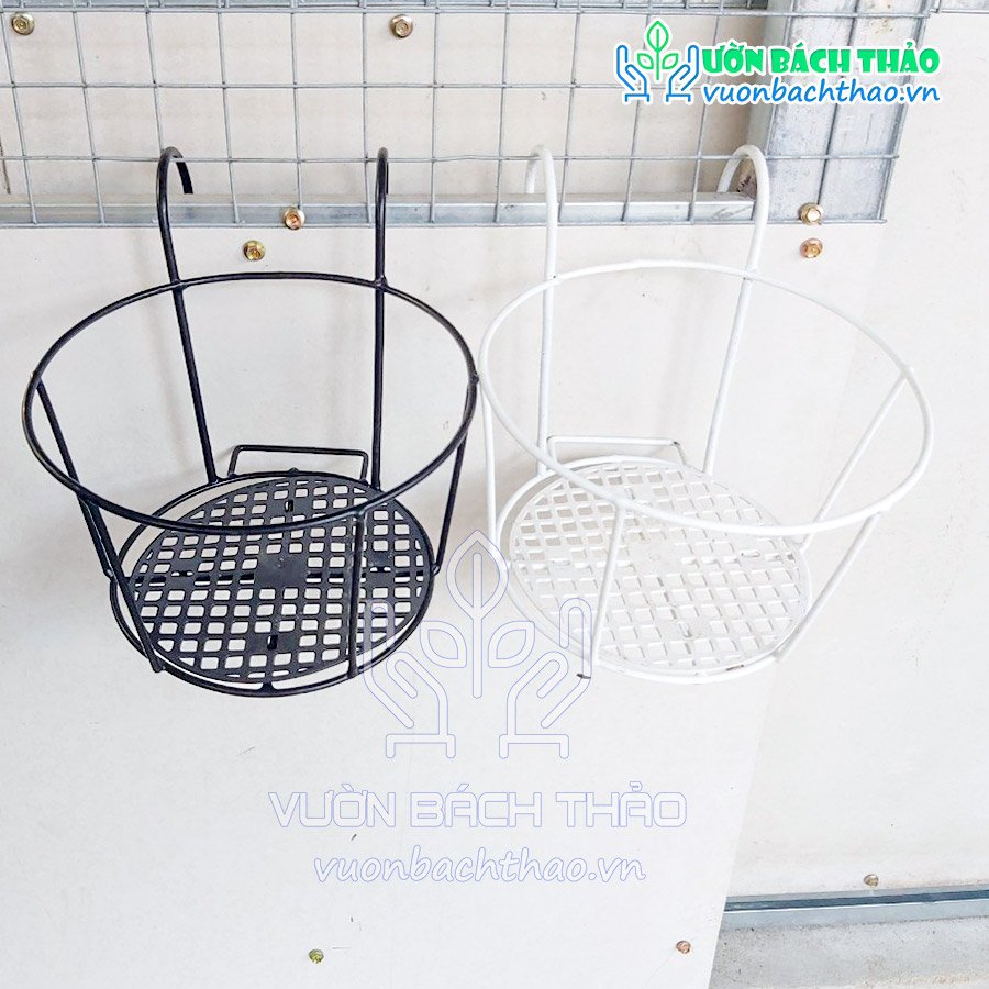 Giá Sắt Tròn Treo Chậu Cây Ban Công, Lan Can 2
