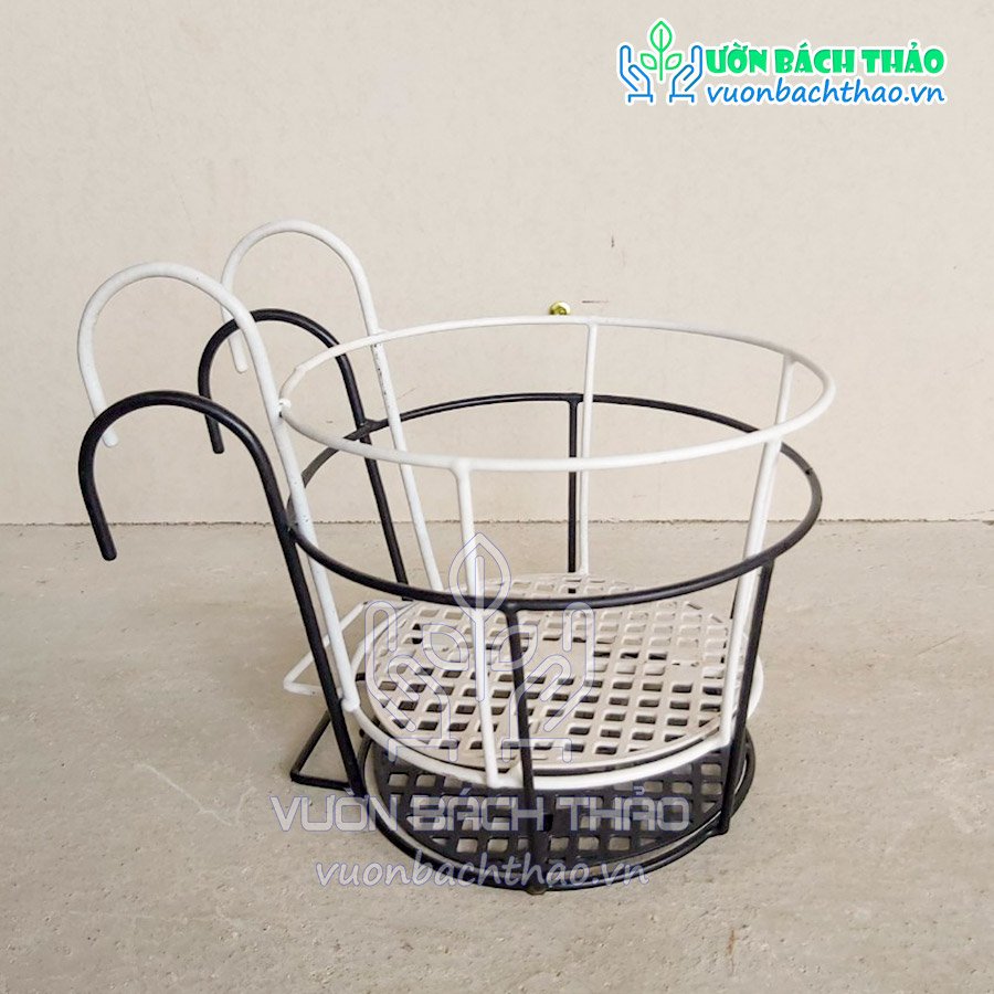 Giá Sắt Tròn Treo Chậu Cây Ban Công, Lan Can 3