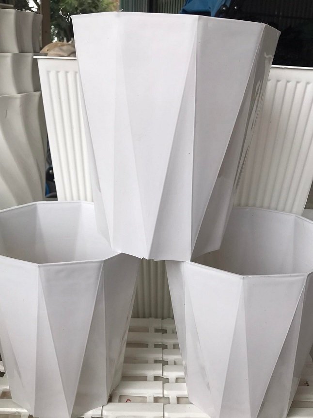 Chậu Nhựa Bát Giác Trồng Cây