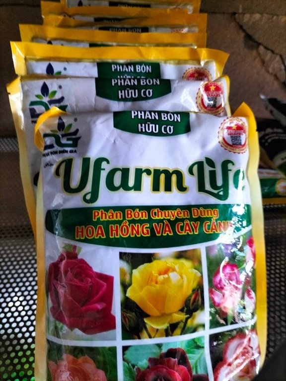 Phân Bón Chuyên Cây Hoa Hồng 2