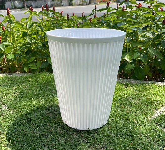 Chậu Nhựa Trồng Cây Gân Sọc 27×34 2