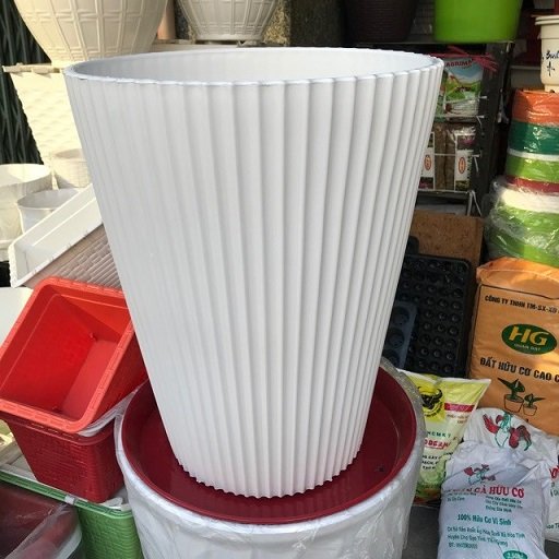 Chậu Nhựa Đứng Trồng Cây Gân Sọc