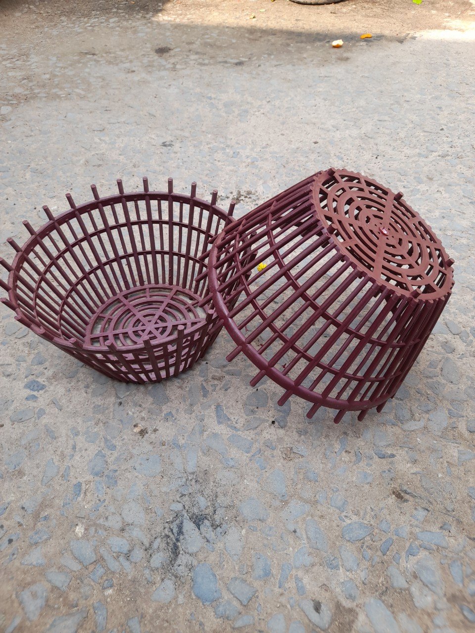 Chậu Nhựa Giả Gỗ Trồng Lan Phi 28cm