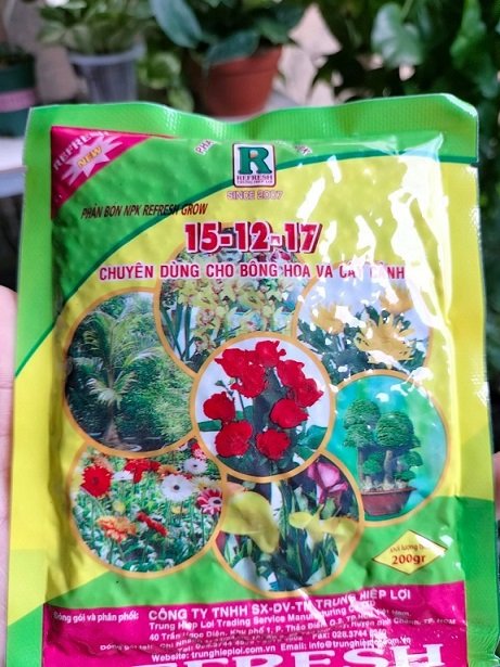 Phân Bón NPK 15 12 17 (gói 200gr) 3