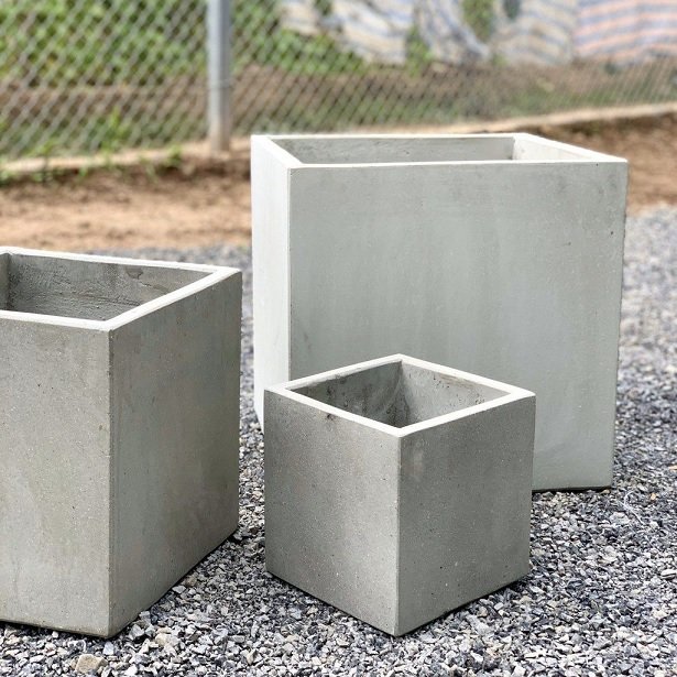 Chậu Xi Măng Đá Mài Hình Vuông 37cm