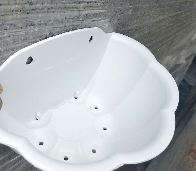Chậu Nhựa Ốp Tường Trồng Cây 3