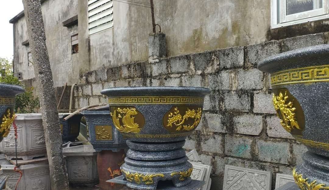 Chậu xi măng tròn giả đá truyền thống 1m2