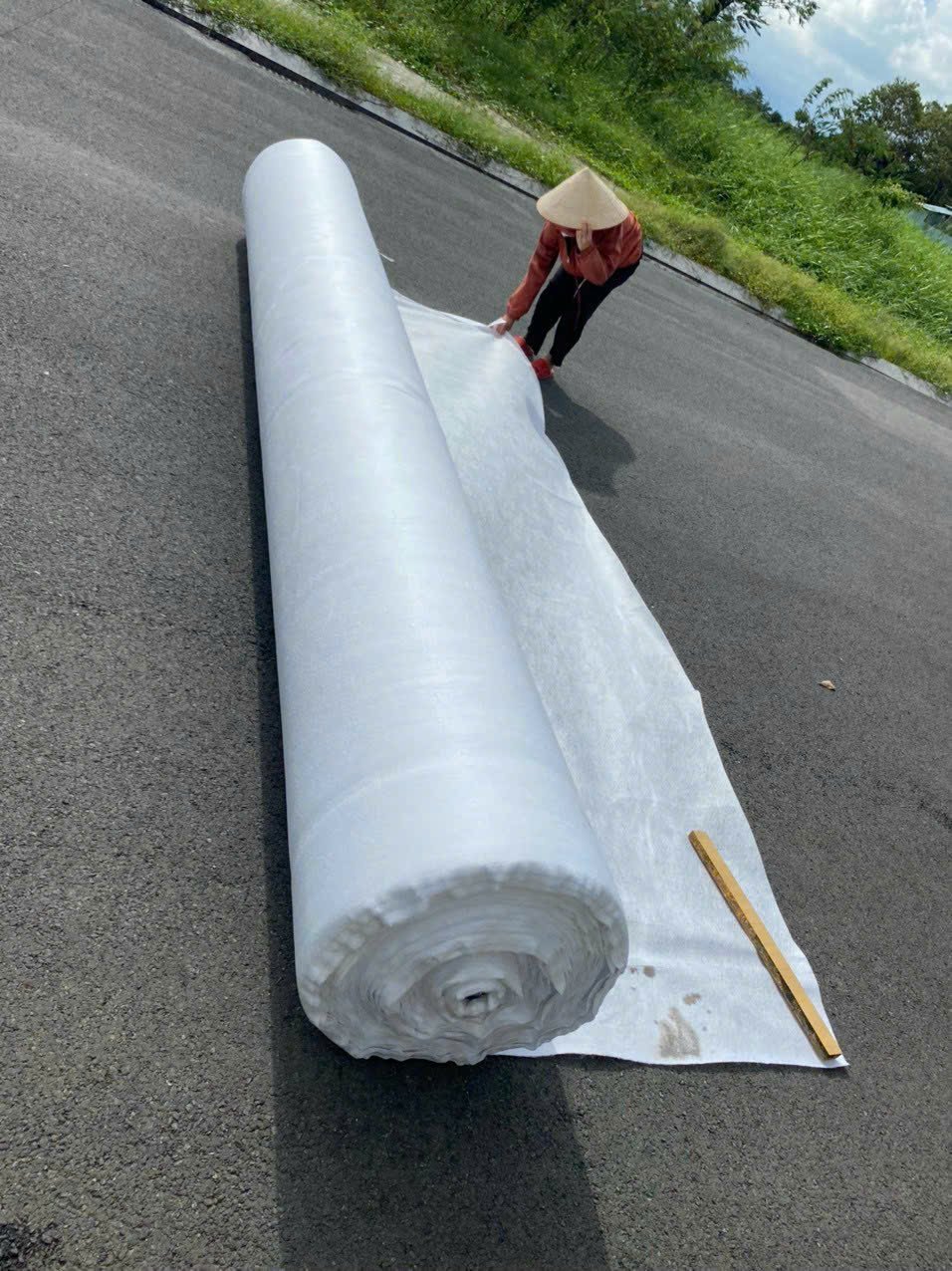 Vải địa kỹ thuật – vải địa lót trồng trọt (1m2)