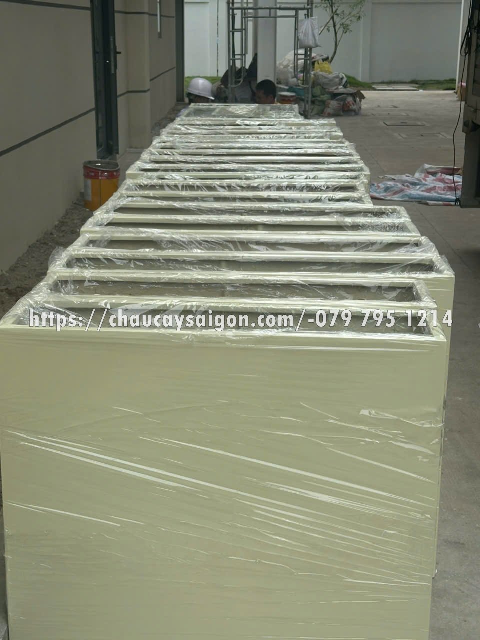 Cung cấp chậu composite theo kích thước-KCN Long An 2