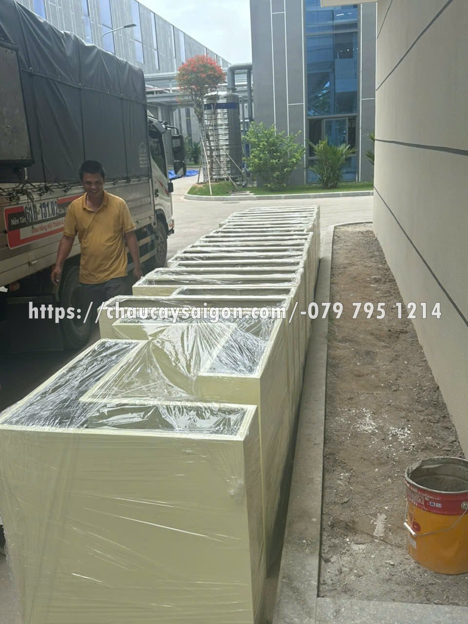 Cung cấp chậu composite theo kích thước-KCN Long An