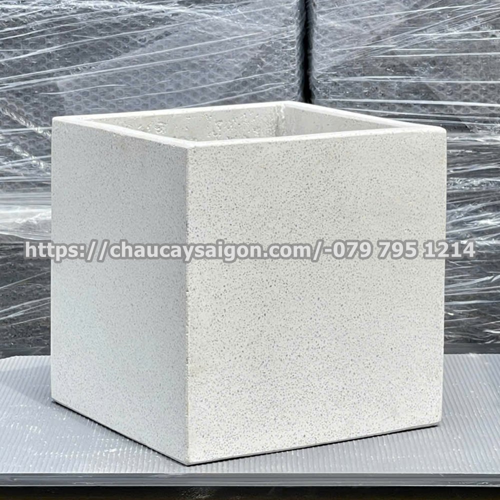 Chậu xi măng đá mài vuông trắng 3