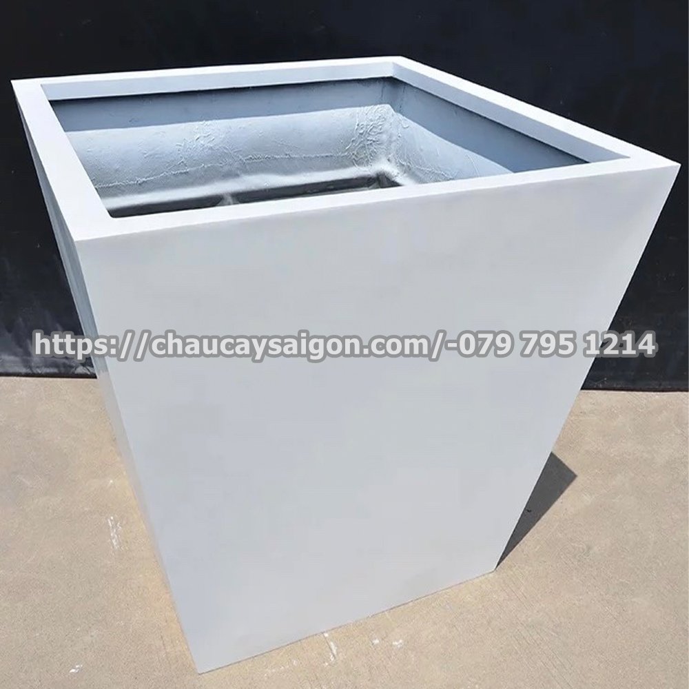 Chậu composite vuông vát 2