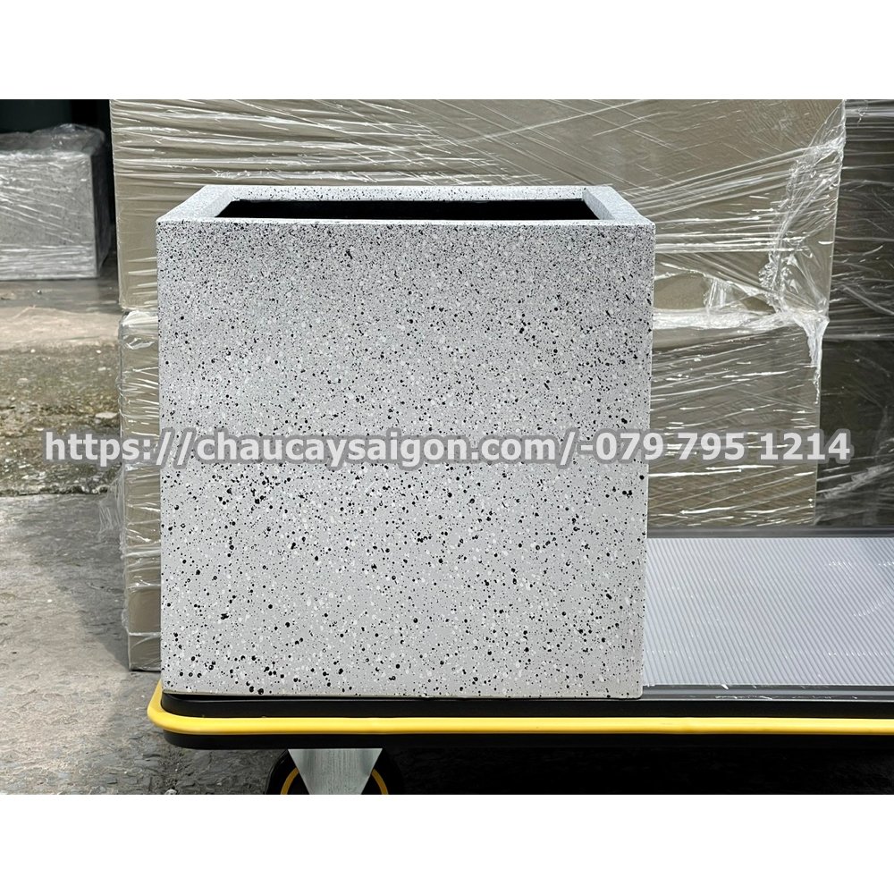 Chậu composite vuông giả đá