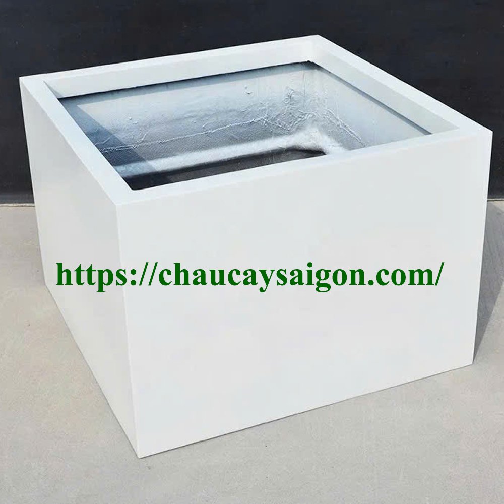 Chậu composite vuông lớn 2