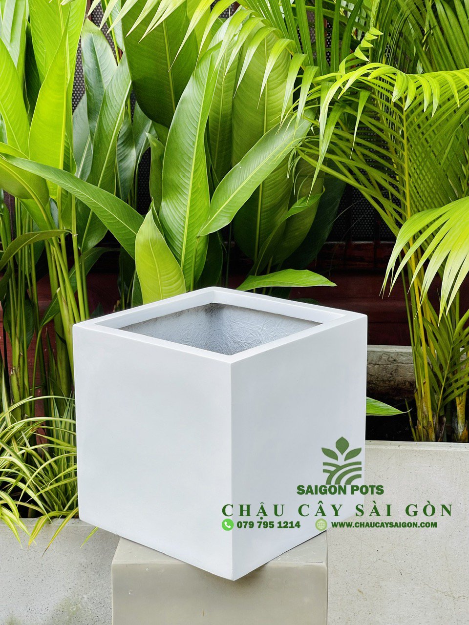 Chậu composite hình vuông 2