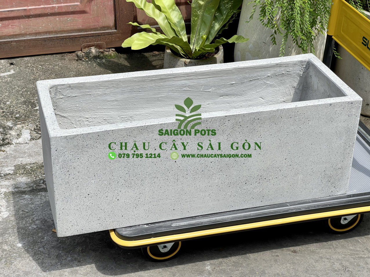 Chậu xi măng chữ nhật 3