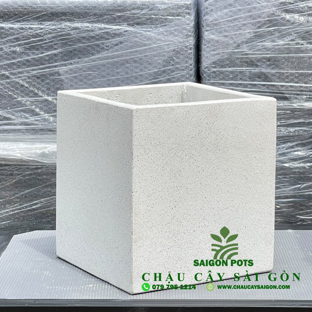 Chậu xi măng vuông 2