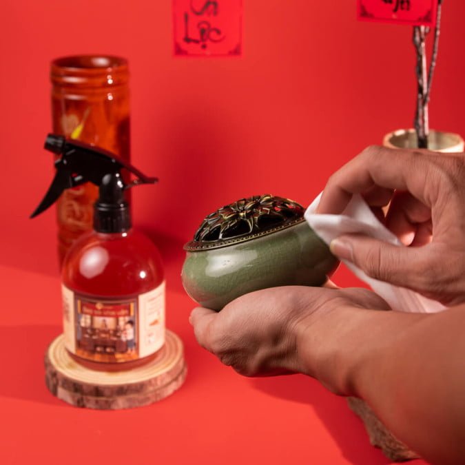 BAO SÁI KHAI VẬN - NƯỚC THƠM ÁO HƯƠNG CHO BÀN THỜ 3