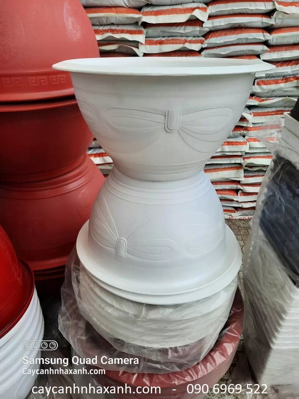 Chậu Nhựa Trắng 48 x30