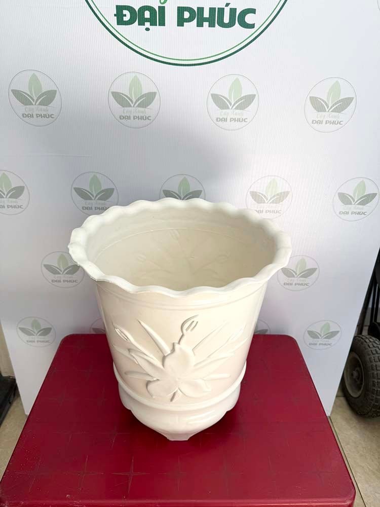 Chậu Nhựa 3 Chân Trắng 33x40cm – Tạo Điểm Nhấn Cao Ráo, Hiện Đại 2