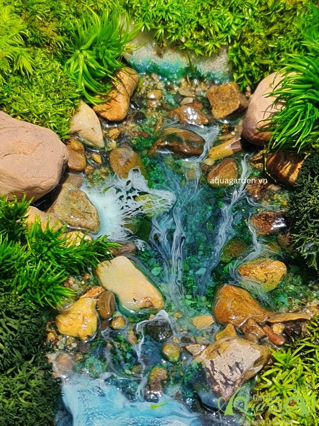 Terrarium 30 - Thác Thiêng 2